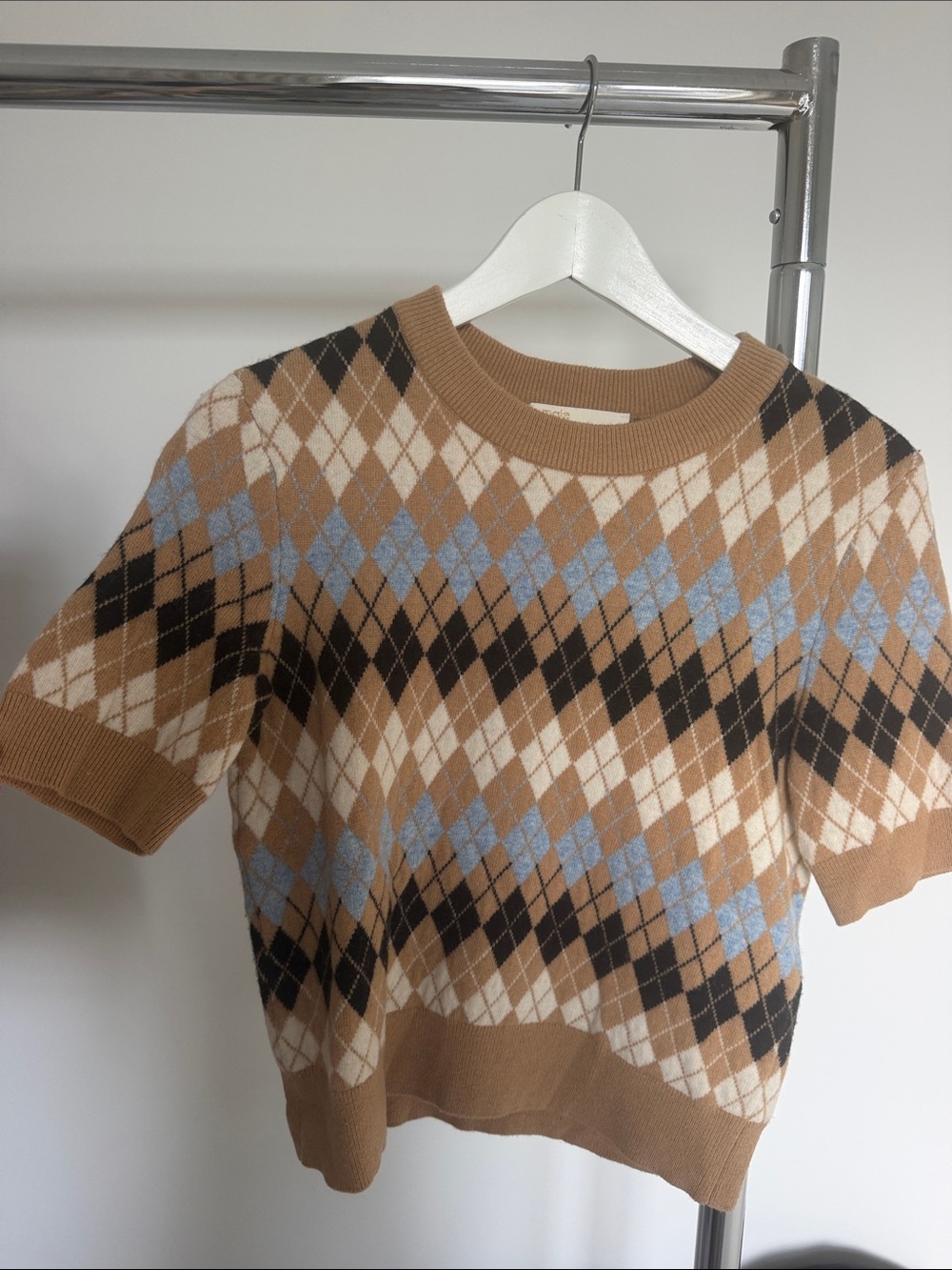 Maje Short-Sleeve Argyle Crew Sweater in Camel, Blue, Black